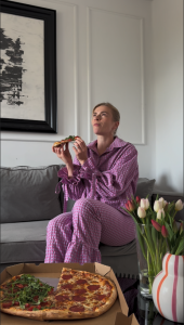 Film Zamów pizzę - Influencerka